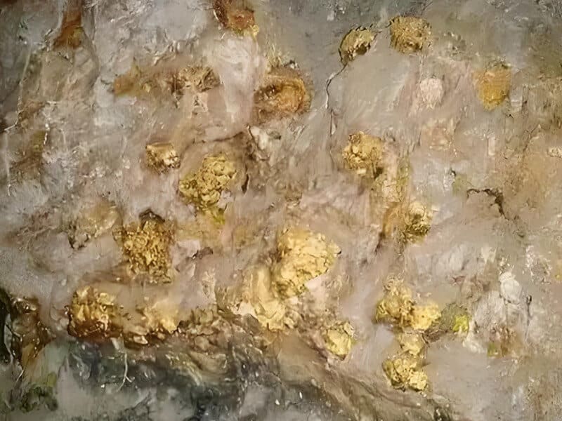 Oxidized Gold Ore