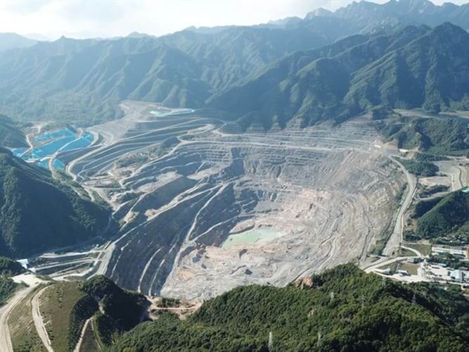 Open-Pit Mining